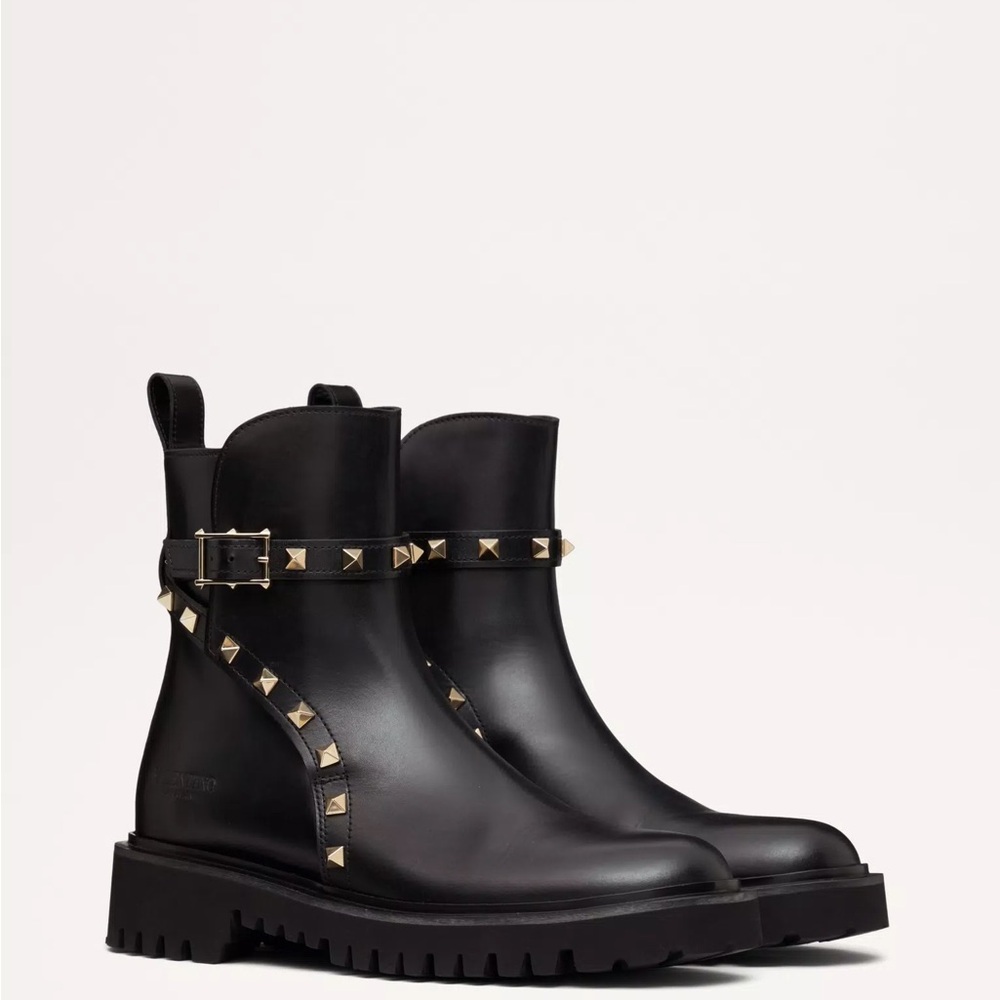 Valentino Garavani Rockstud Calfskin Ankle Boot Size 36.5
